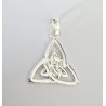 triqueta celta amuleto protector proteccion