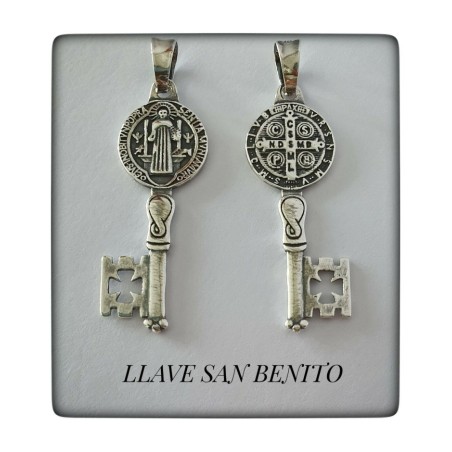 Llave san Benito proteccion amuleto exorcismo mal de ojo San benedicti